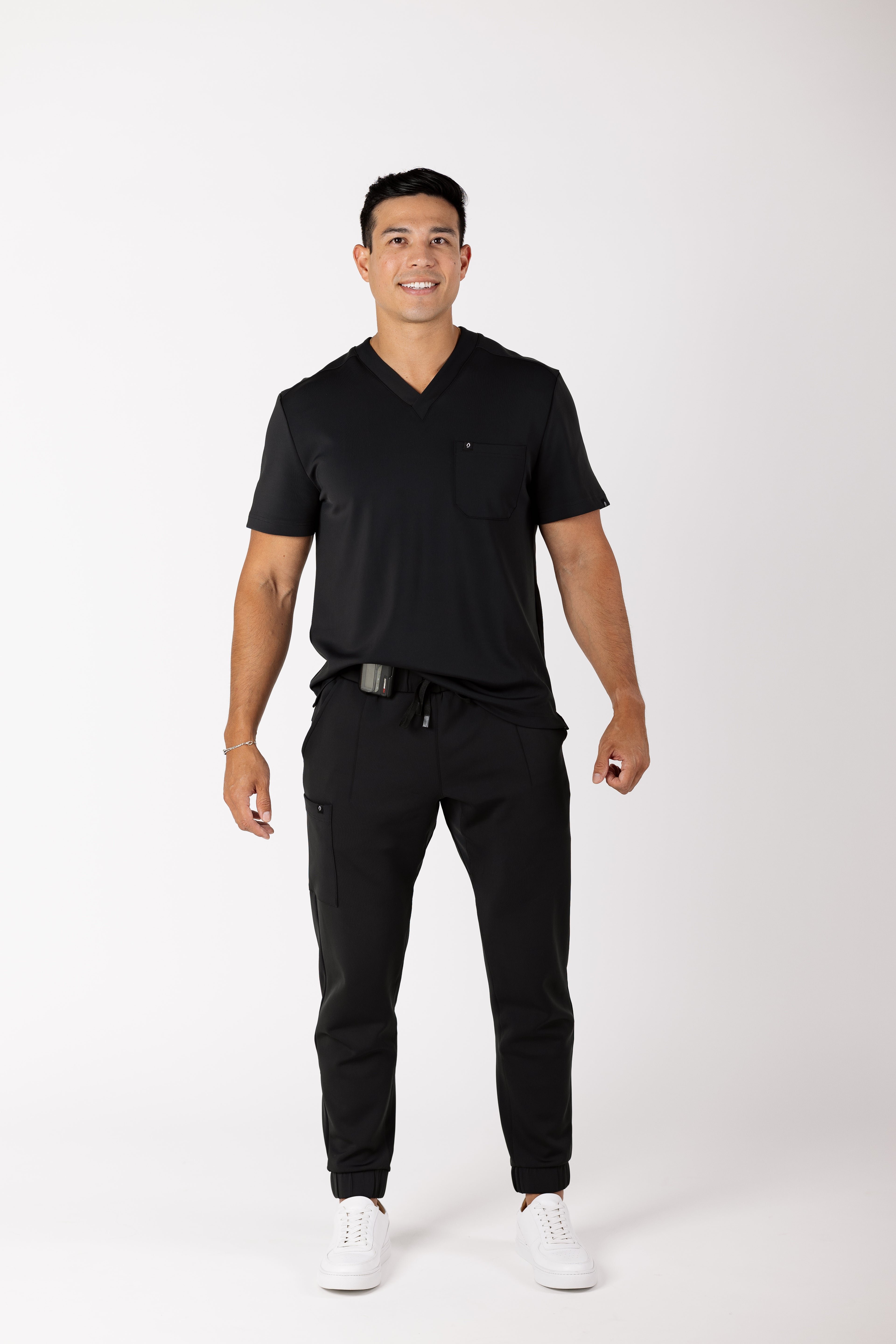 Roberto Core Top men's premium scrub top in Jet Black