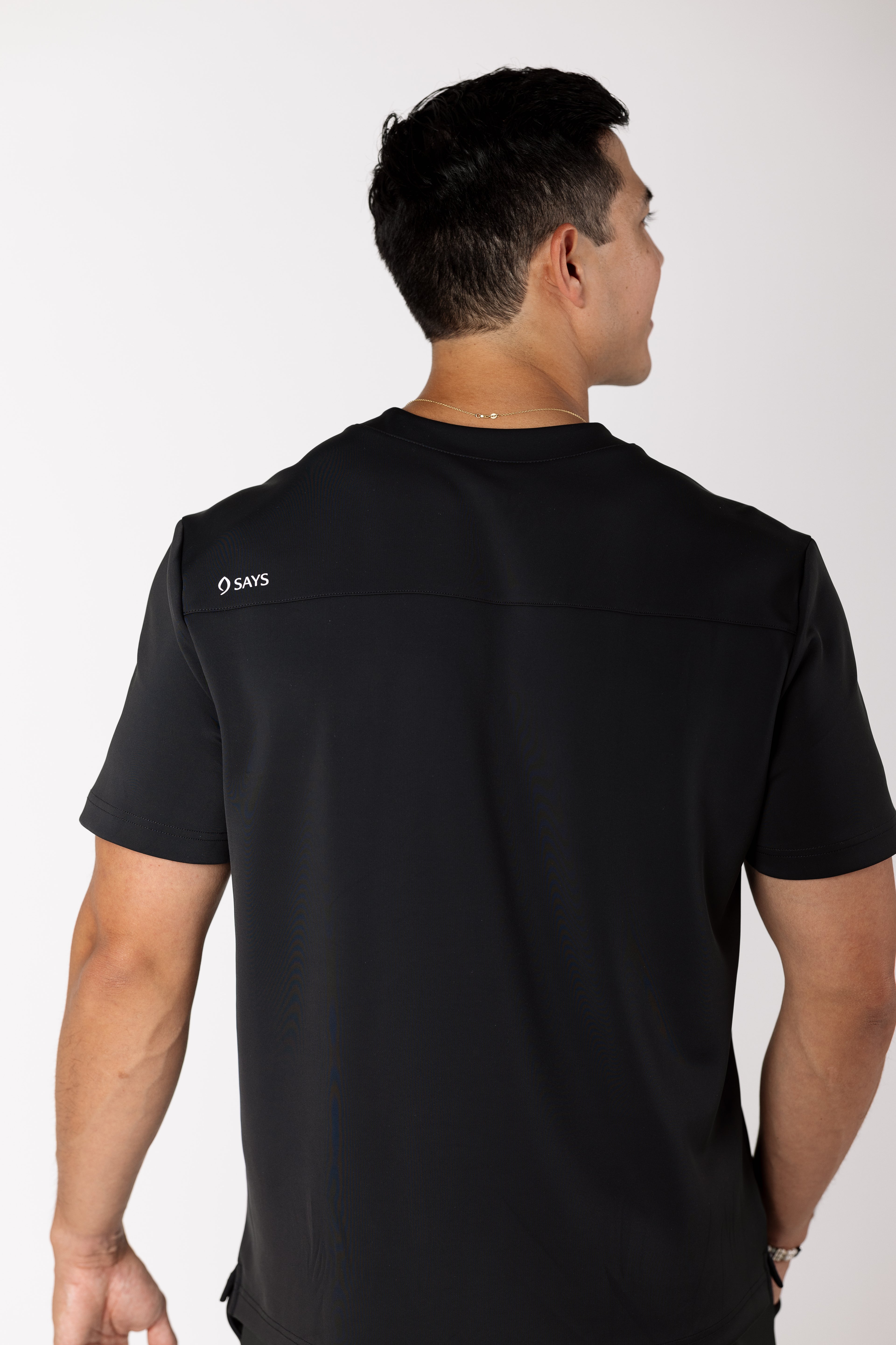 Roberto Core Top men's premium scrub top in Jet Black
