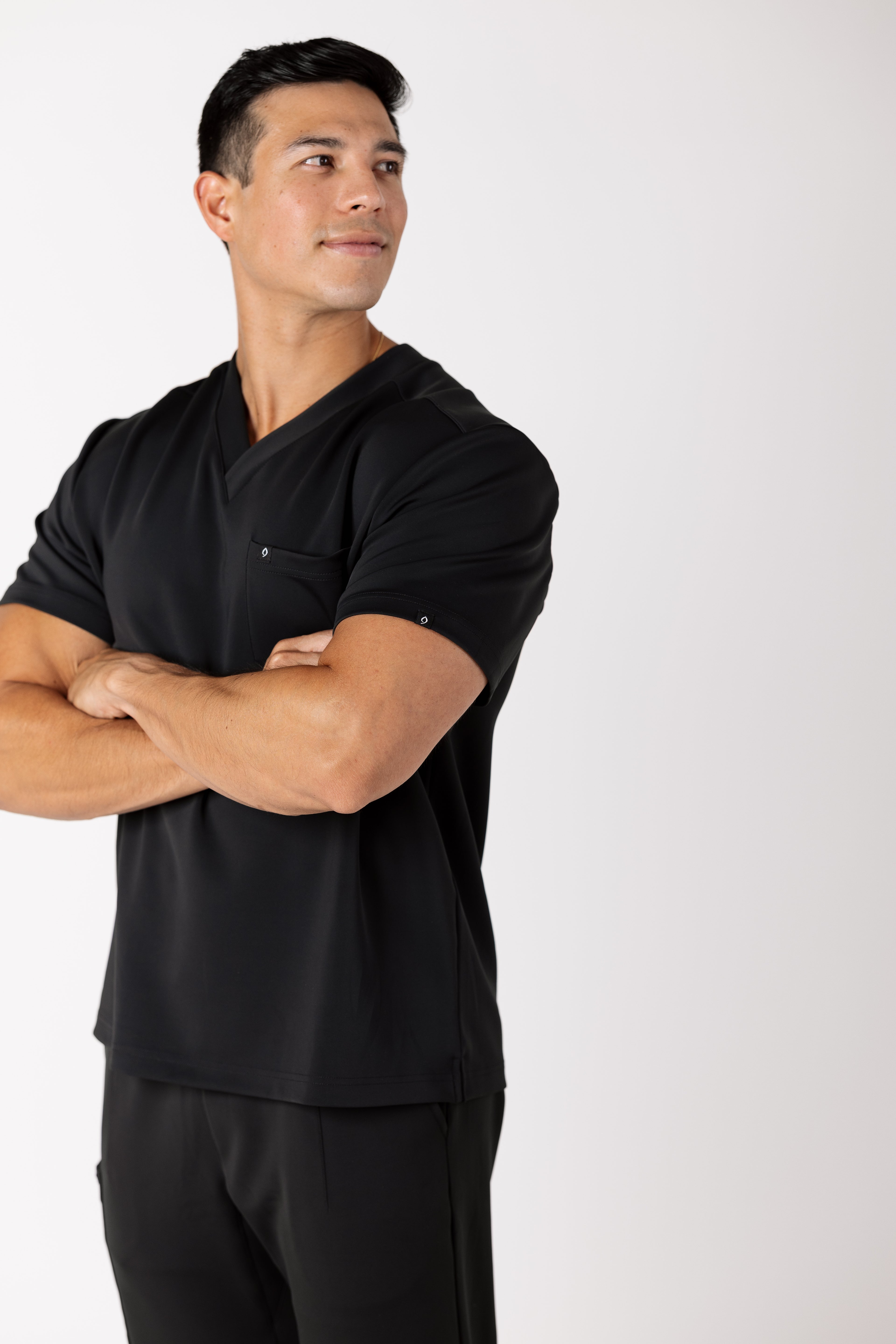 Roberto Core Top men's premium scrub top in Jet Black